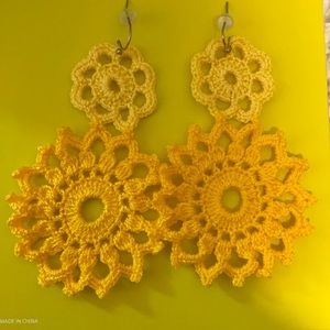 Yellow knit earrings